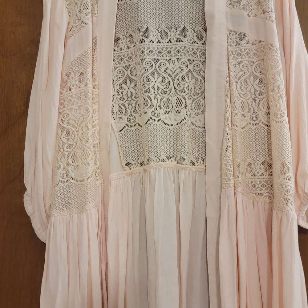 Boho Lace-Panel Women's Duster Cardigan in Blush